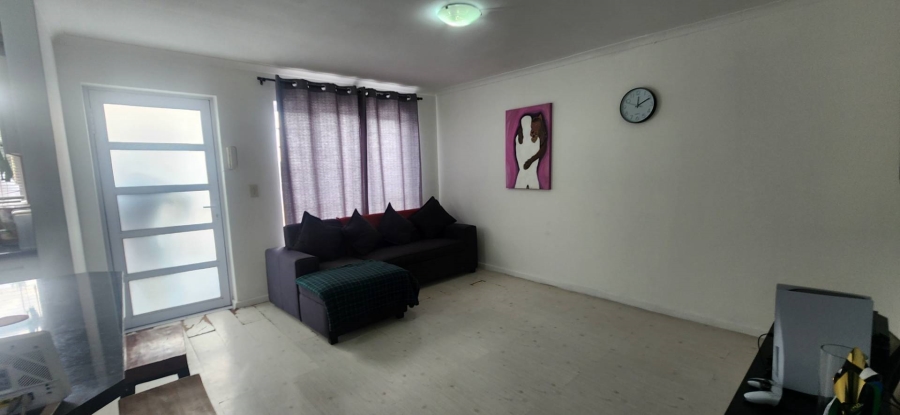 2 Bedroom Property for Sale in Ottery Western Cape